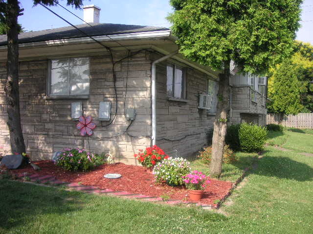 Building Photo - 3332 Roosevelt Blvd