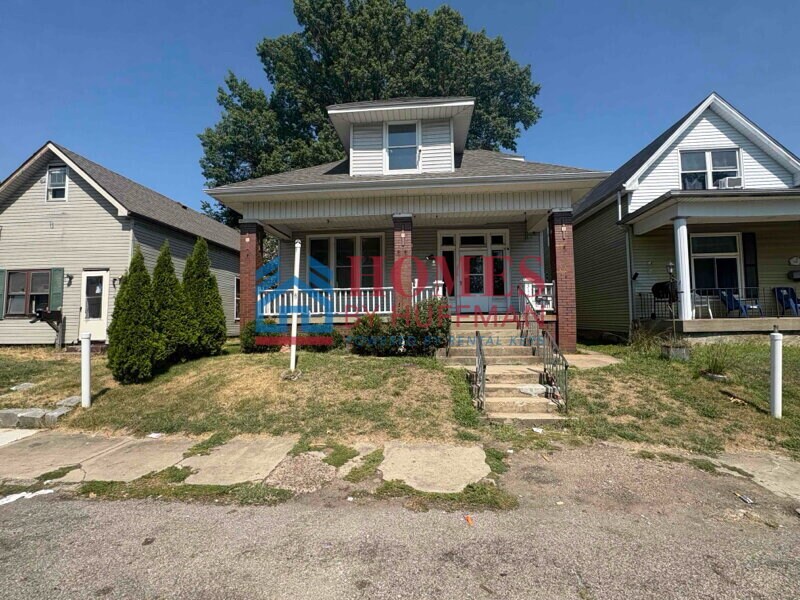 Foto principal - Large Four Bedroom | Two Bath House