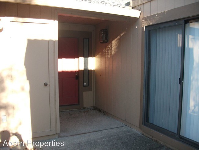 Building Photo - 2 br, 2 bath House - 118 La Quebrada