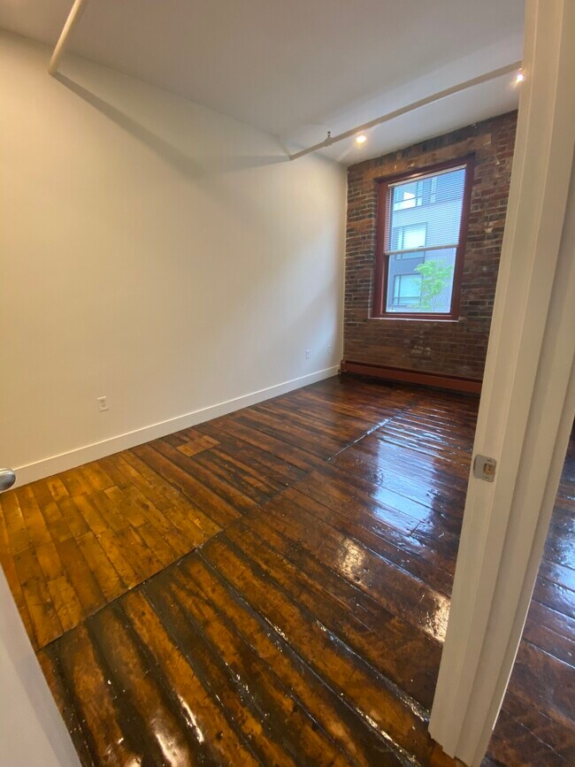 Building Photo - 791 Tremont St