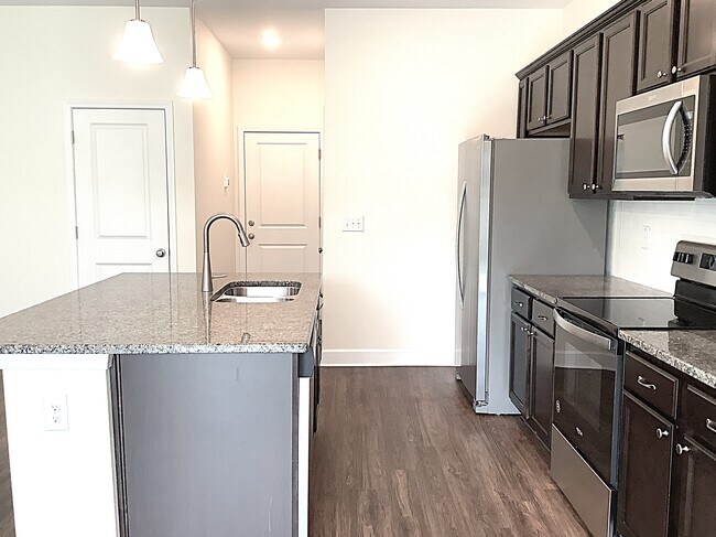 Building Photo - 4513 Reisswood Loop