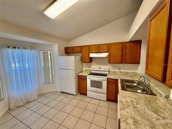 Foto del edificio - 1128 Jade E Ln