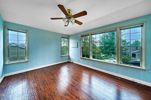 Foto del edificio - 3345 Burritt Way