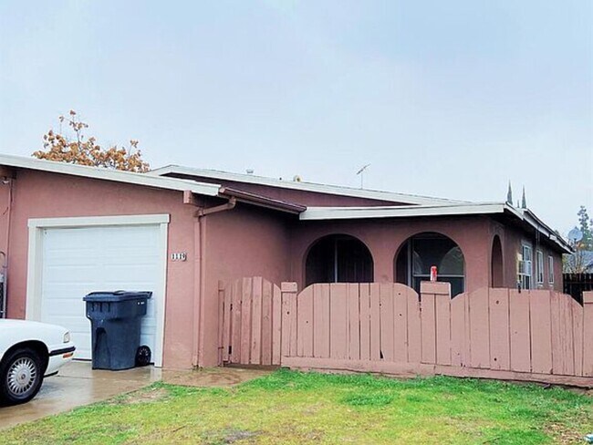 Foto del edificio - 1117 Sonora Ave Modesto, CA 95351