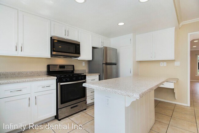 Building Photo - 3 br, 2.5 bath House - 21804 Lake Vista Drive