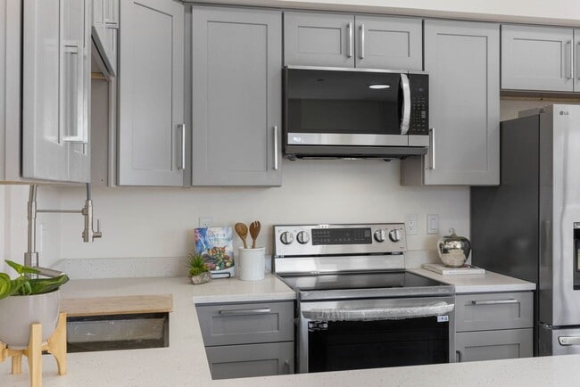 Foto del edificio - 3576 W 66th Ave