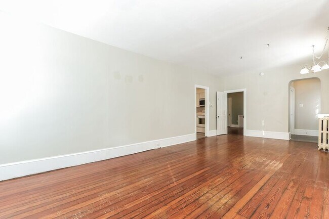 Foto del edificio - 1003 W Main St