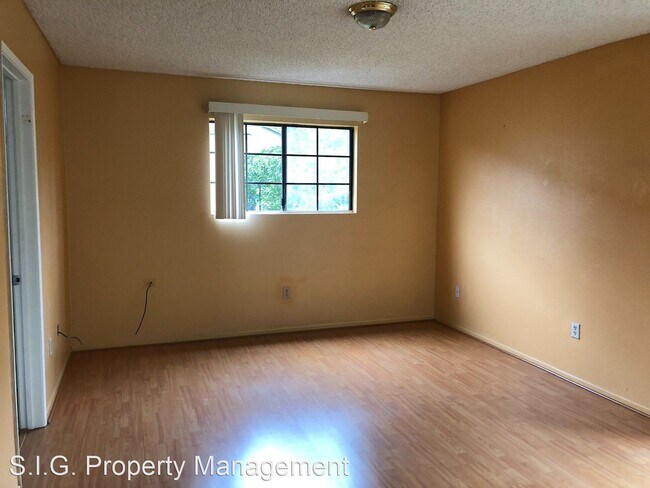 Foto del edificio - 1232-1234 Orange Grove Ave