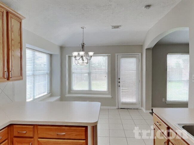 Building Photo - 3123 Spring Ranch Ln