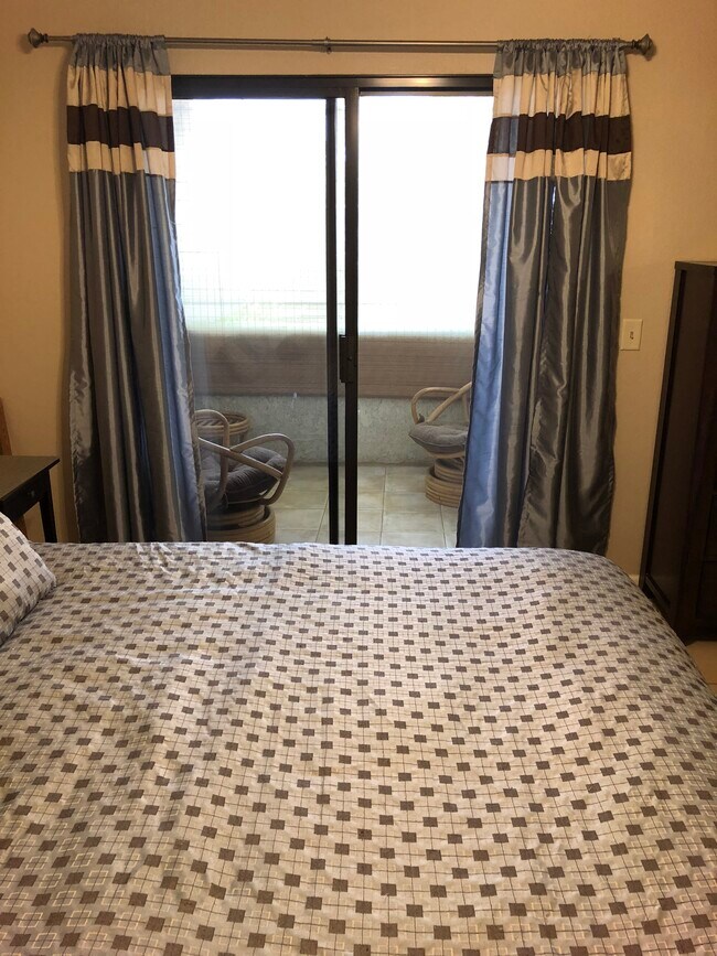 Foto del edificio - 5301 E Waverly Dr