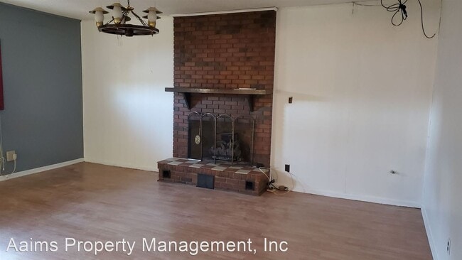 Building Photo - 3 br, 2 bath House - 2811 Coronada Parkway
