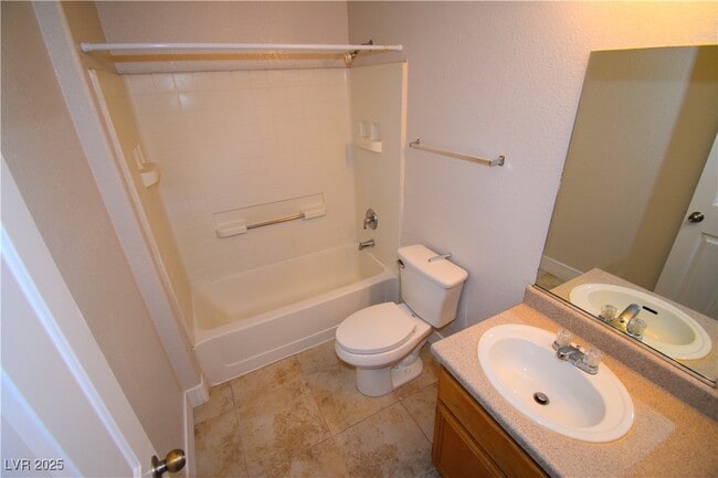 Foto del edificio - 4730 E Craig Rd
