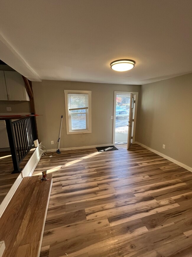 Foto del edificio - River RD