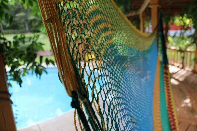 Foto del edificio - 6401 Walkabout Ln