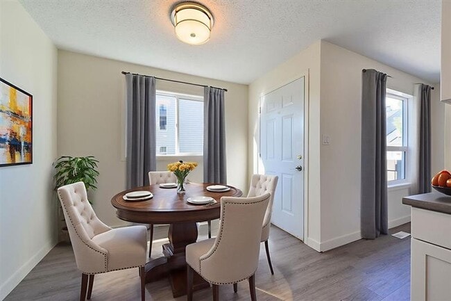 Building Photo - Granville Square