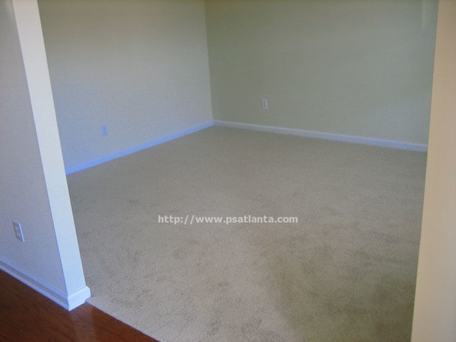 Building Photo - 775 Ambrose Ln