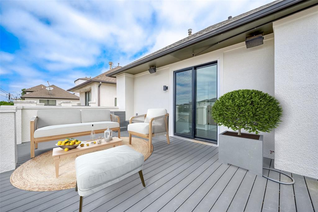 1322 Sabine St, Houston, TX 77007 Condo for Rent in Houston, TX