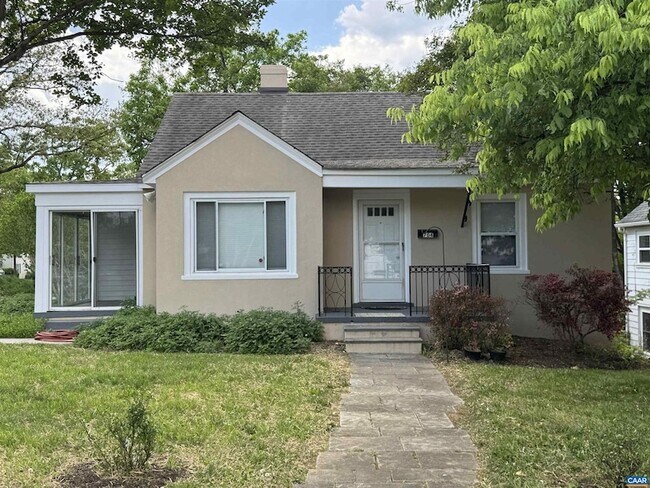 Foto del edificio - 704 Druid Ave