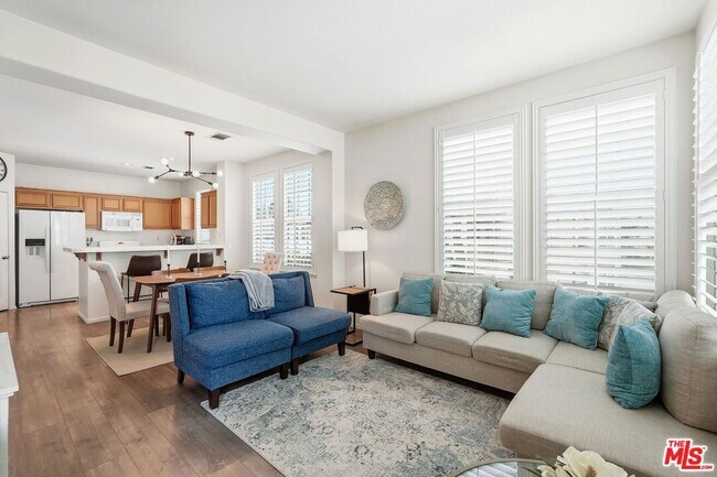 Foto del edificio - 27022 Victoria Ln