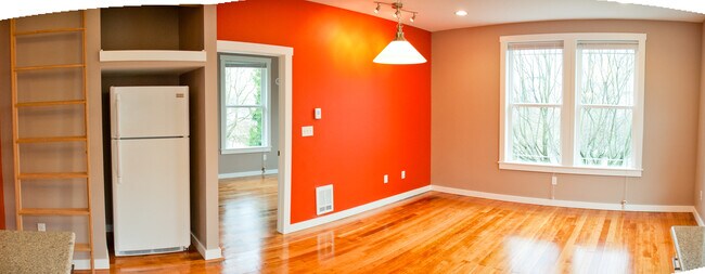 Foto del edificio - 311 19th Ave E