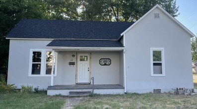 Building Photo - 29 S Ball St