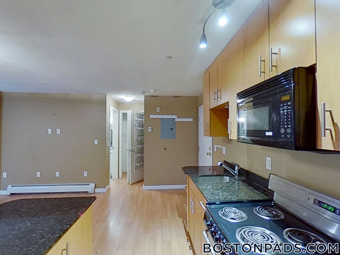 Foto principal - 461 Park Dr