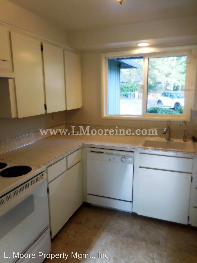 Building Photo - 5143 Tualata Ln