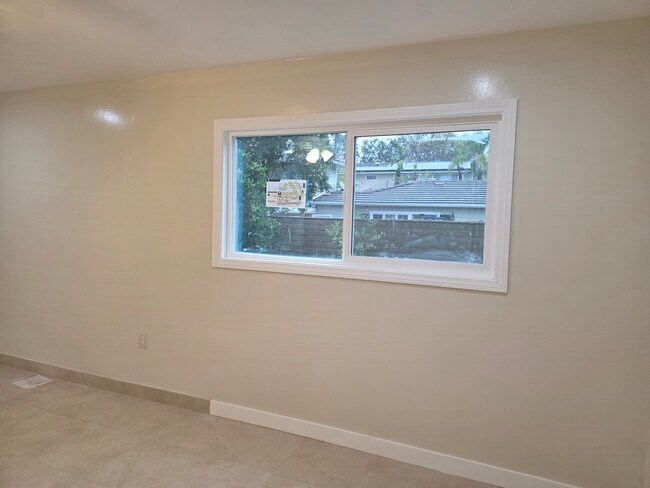 Foto del edificio - 820 Rodeo Rd