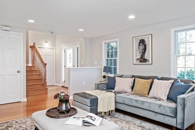 Foto del edificio - 29 Burke Ln