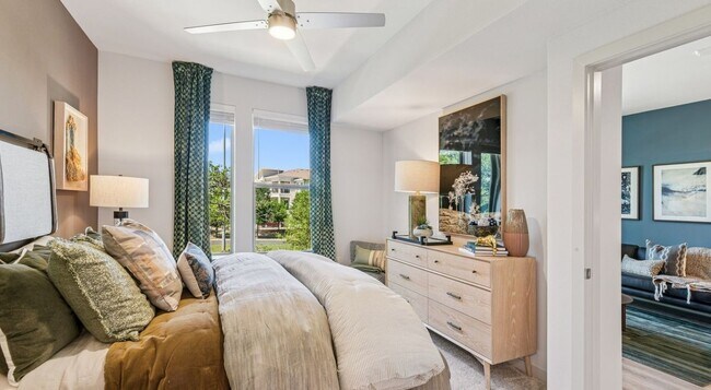 Foto del edificio - 12829 Ridgeline Blvd