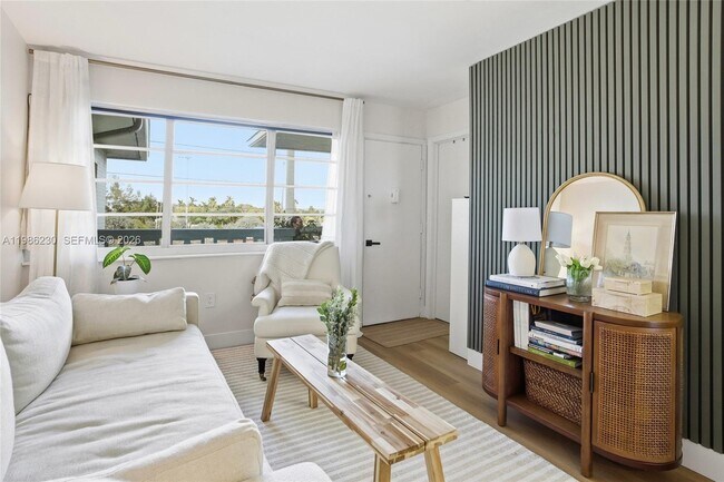 Foto del edificio - 1100 11th St