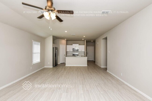 Building Photo - 417 Kaufman Dr