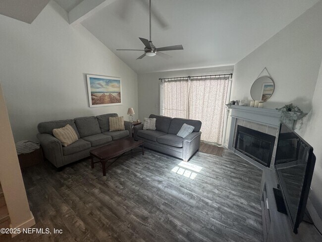 Foto del edificio - 8508 Sturbridge Cir W