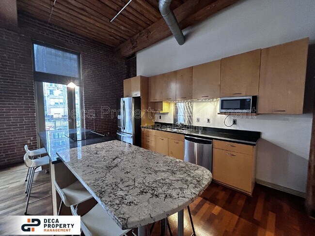 Foto del edificio - 721 N 17th St