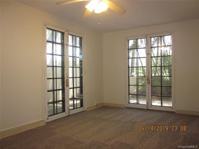 Primary Photo - 2455 Ala Wai Blvd