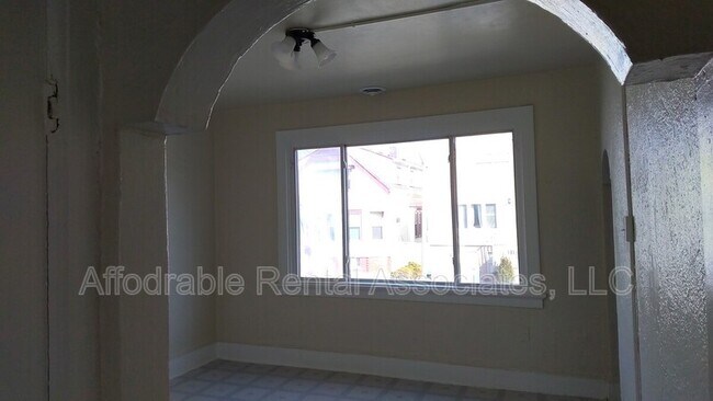 Foto del edificio - 2035 S 15th Pl