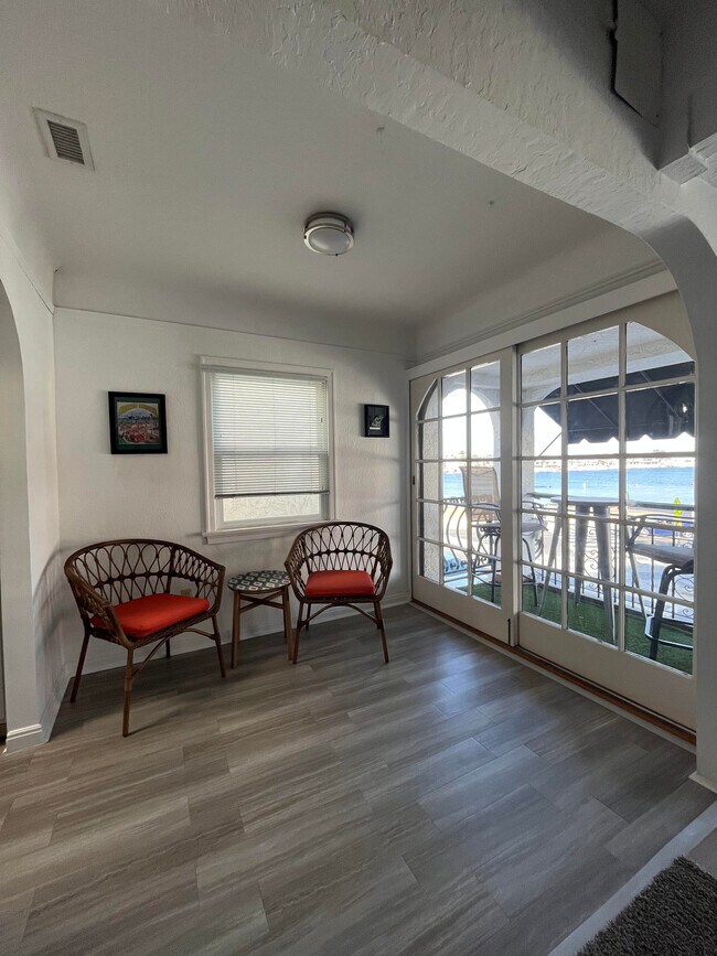 Building Photo - 53 Bay Shore Ave