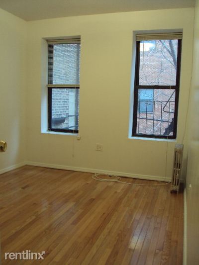 Building Photo - 310 E 22nd St