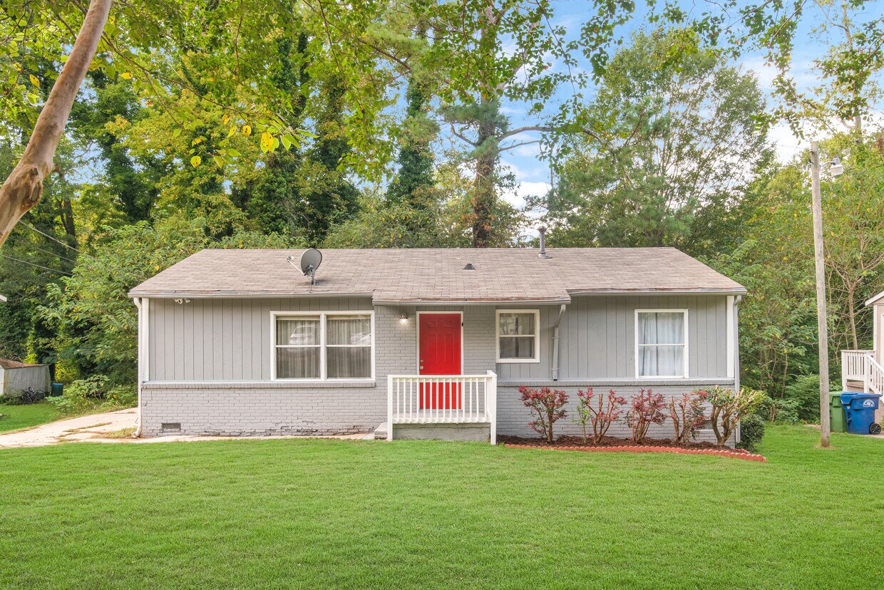 Foto principal - 2290 Swallow Cir SE