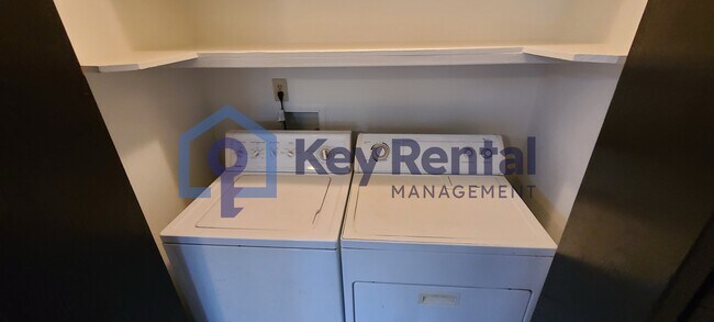 Foto del edificio - 3111 E 29th St