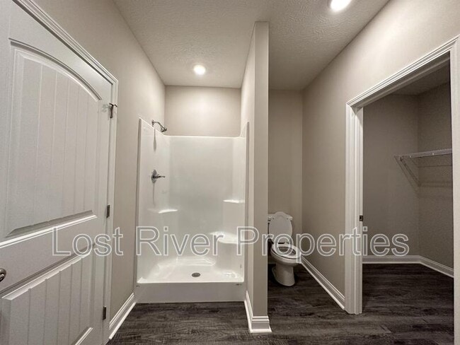 Building Photo - 4563 Wal Valley Way