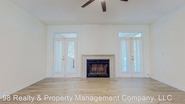 Building Photo - 3 br, 2 bath House - 49 Corte Palma #70A