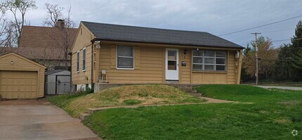 Building Photo - 1 Banbury Ct
