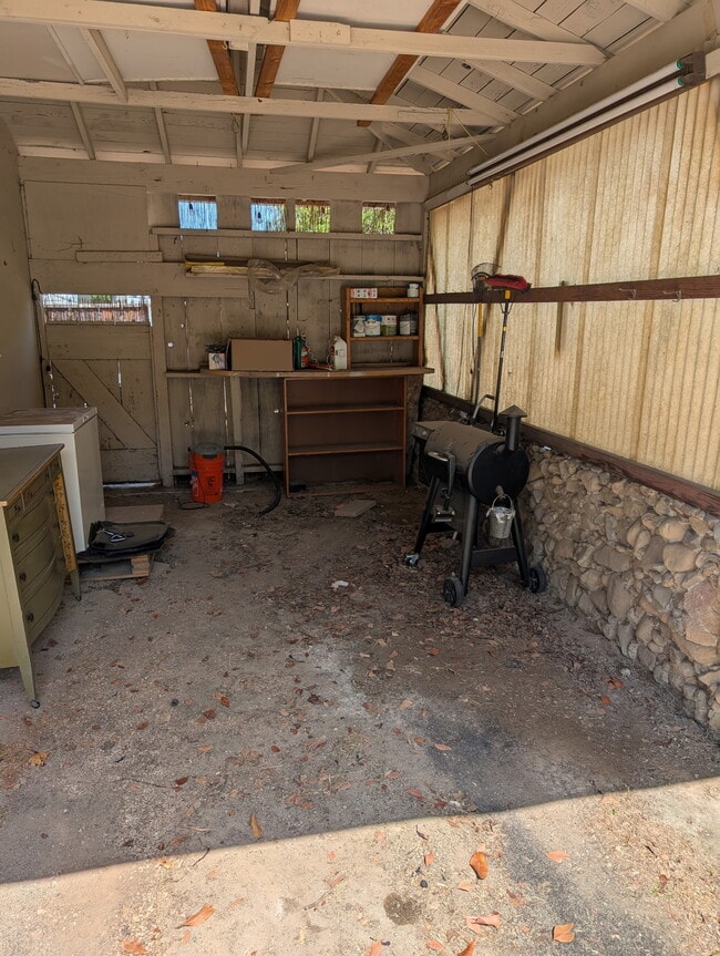 Building Photo - 1298 W Hacienda Ave