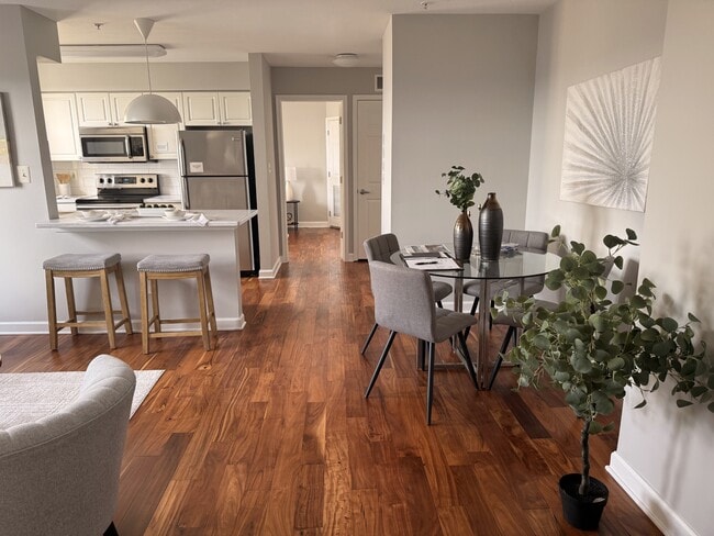 Photo - 1308 Clifton St NW House