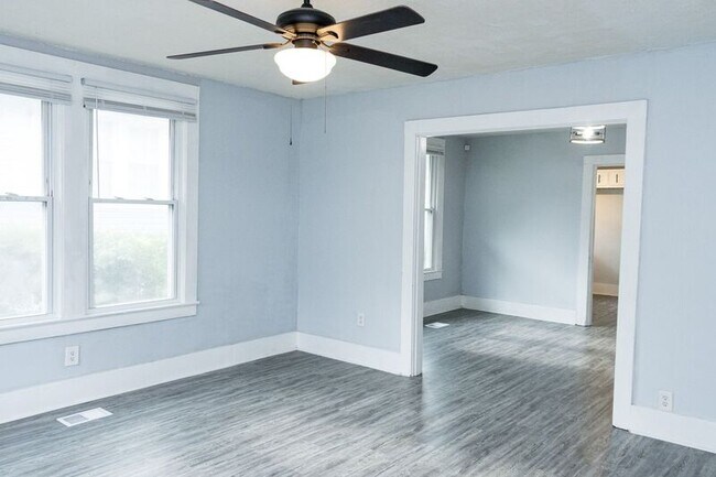 Building Photo - 1710 Ivy St