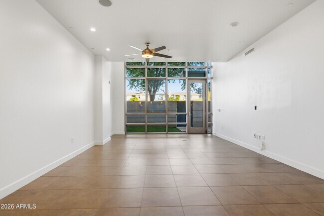 Foto del edificio - 15215 N Kierland Blvd