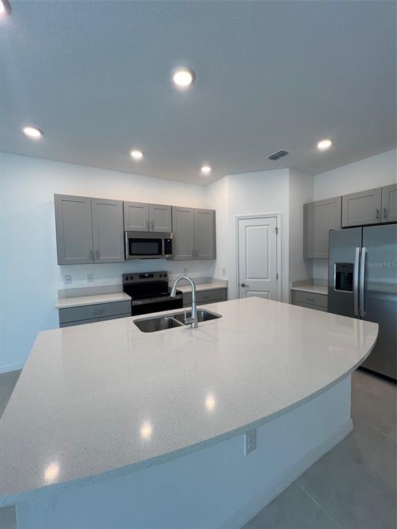 Foto del edificio - 2958 Canary Ave