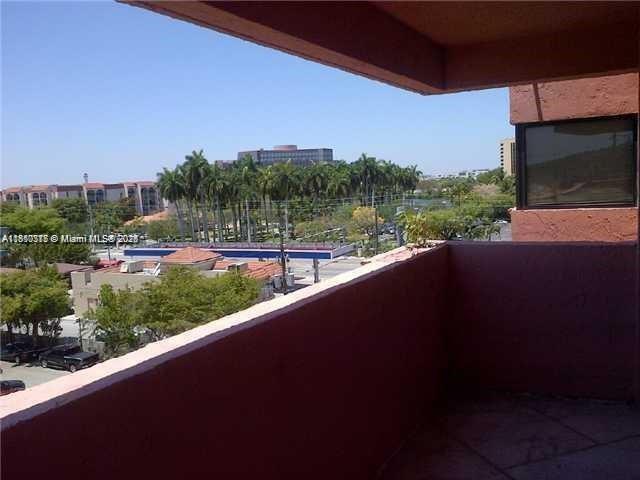 Foto del edificio - 5050 NW 7th St