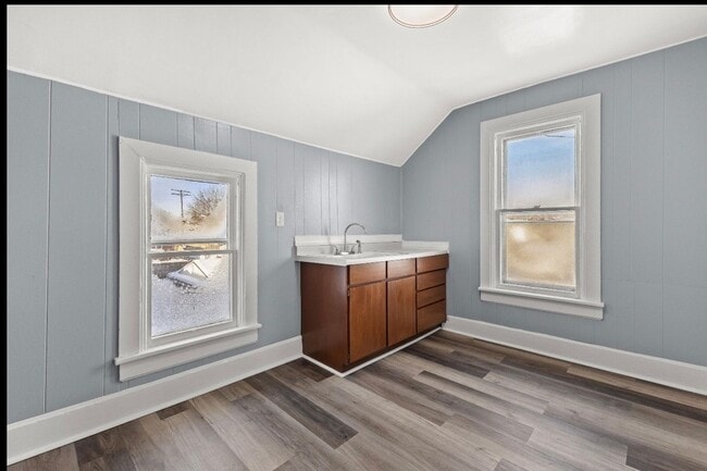 Foto del edificio - 2912 Wright Ave